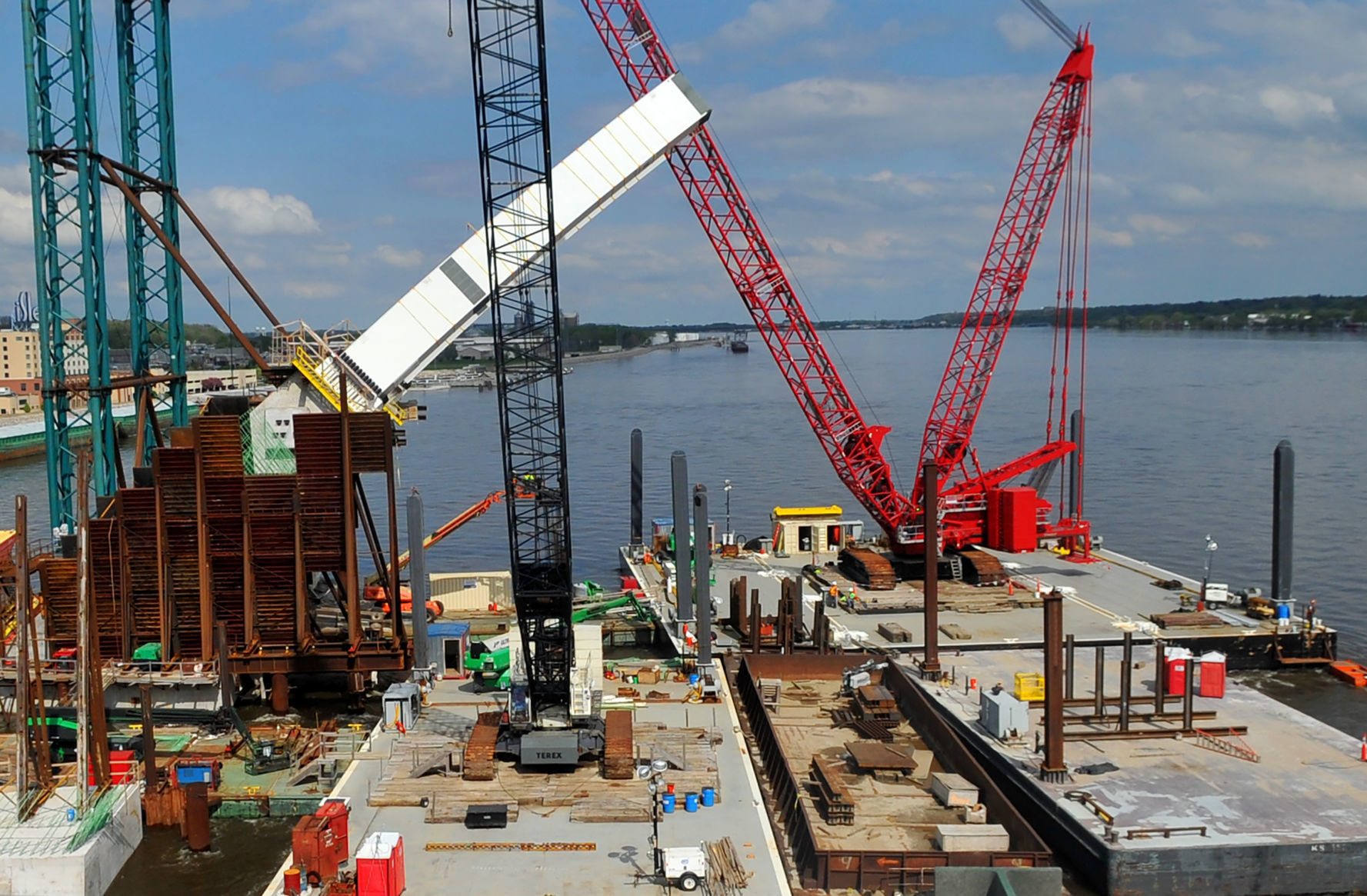 Interstate 74 bridge construction update
